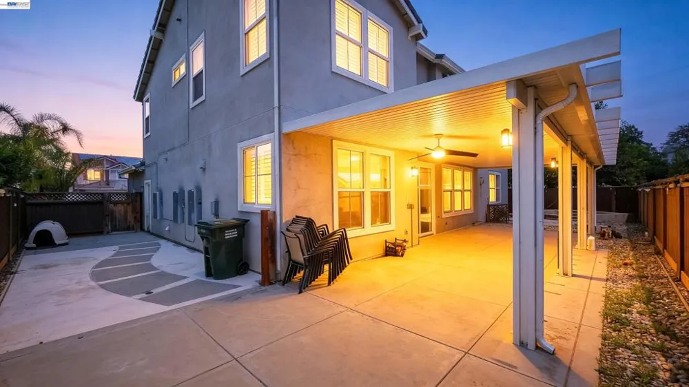 321 Myrtle Ln Oakley, CA 94561