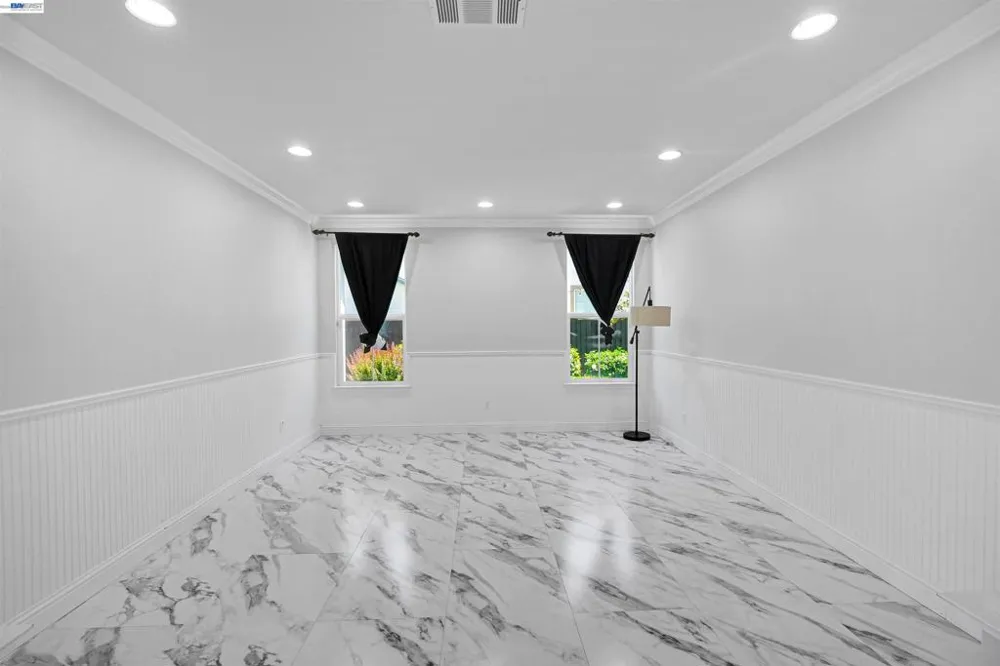 321 Myrtle Ln Oakley, CA 94561