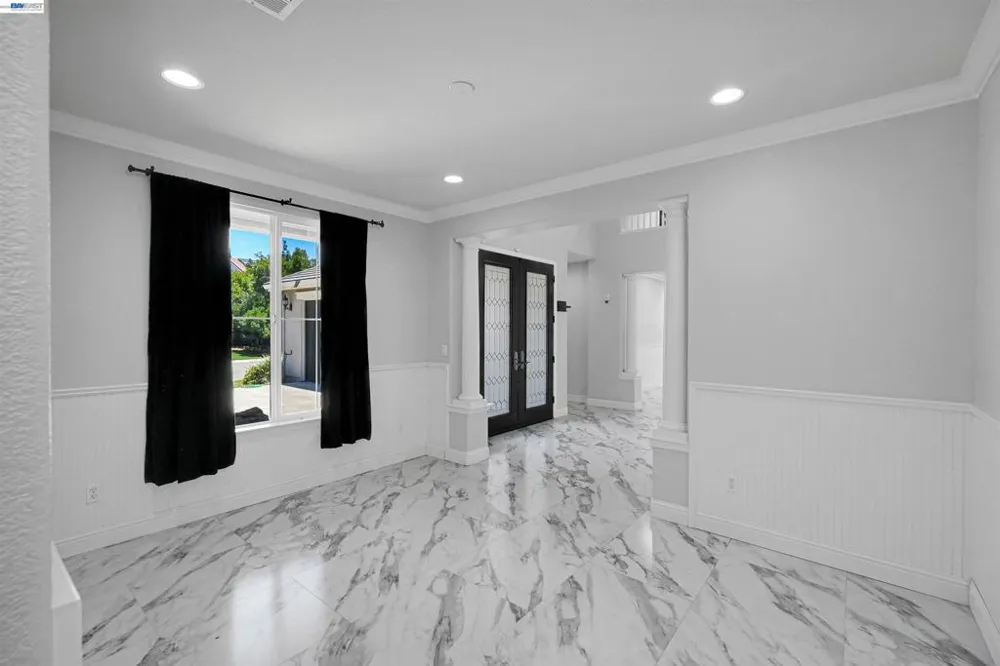 321 Myrtle Ln Oakley, CA 94561