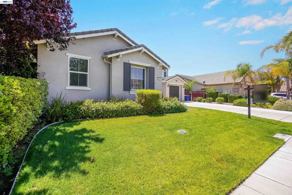 321 Myrtle Ln Oakley, CA 94561