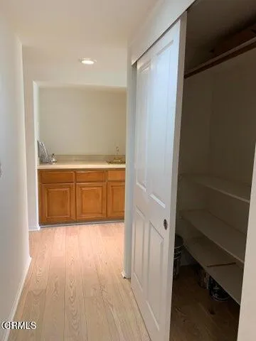 1811 Manning #201 Los Angeles, CA 90025