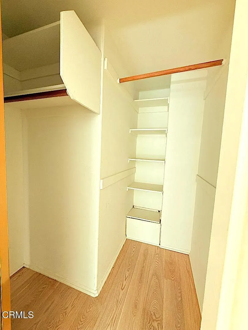 1811 Manning #201 Los Angeles, CA 90025