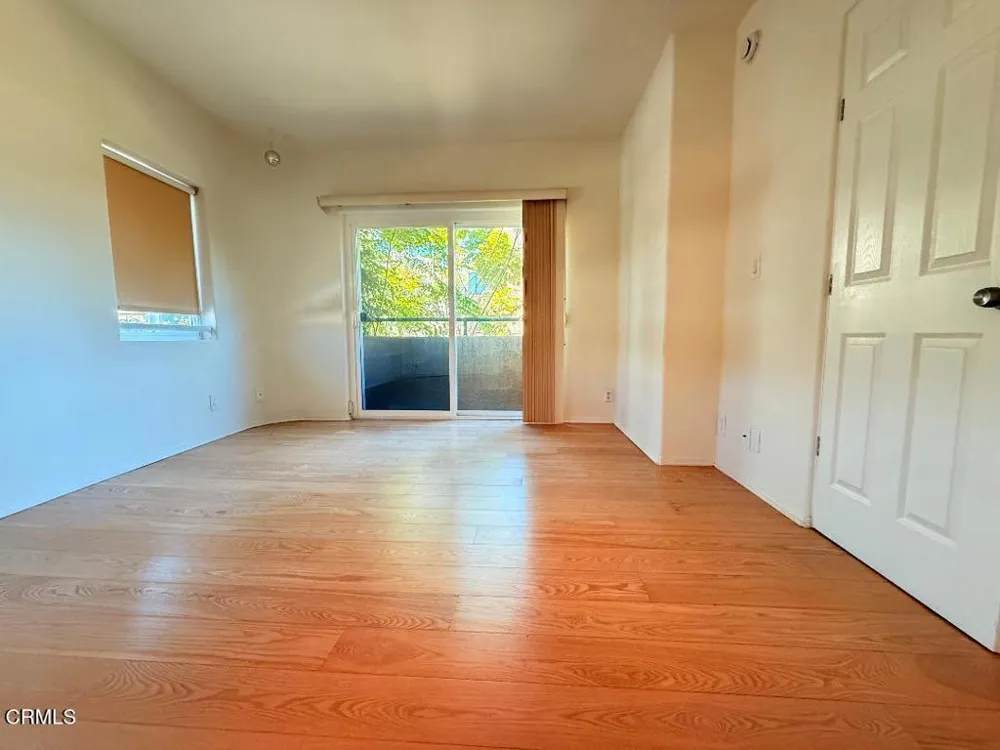 1811 Manning #201 Los Angeles, CA 90025