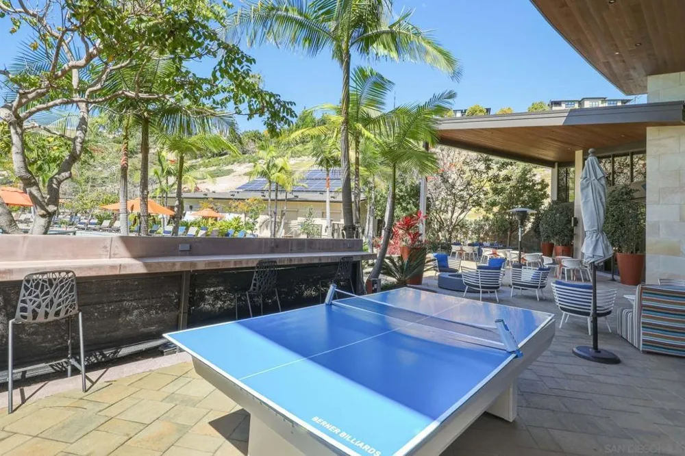 8599 Aspect Dr San Diego, CA 92108