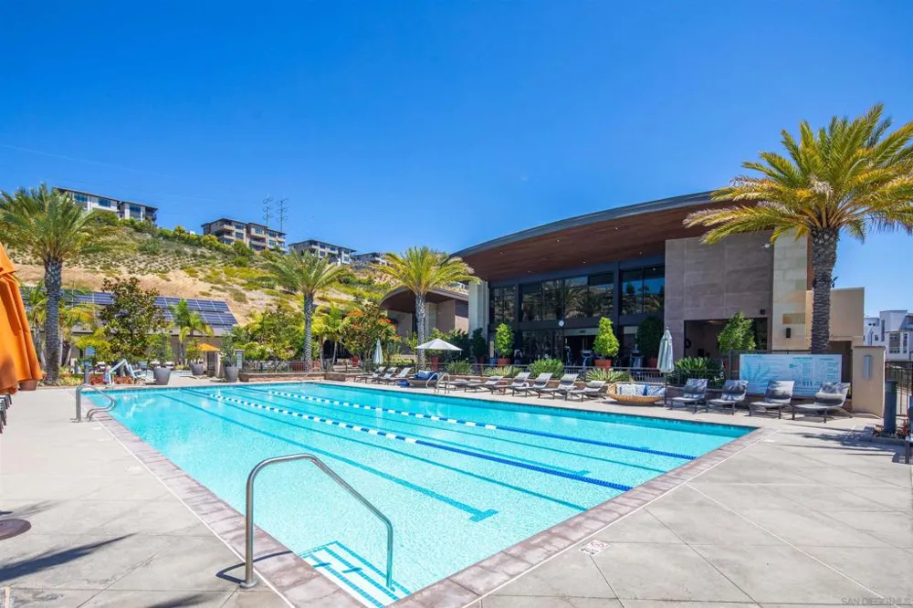 8599 Aspect Dr San Diego, CA 92108