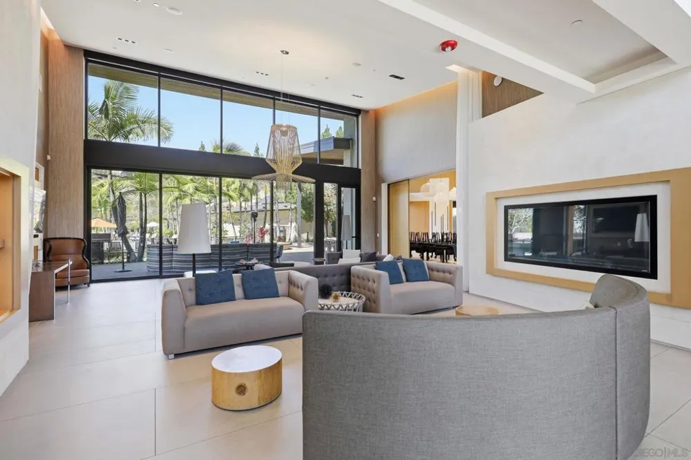 8599 Aspect Dr San Diego, CA 92108