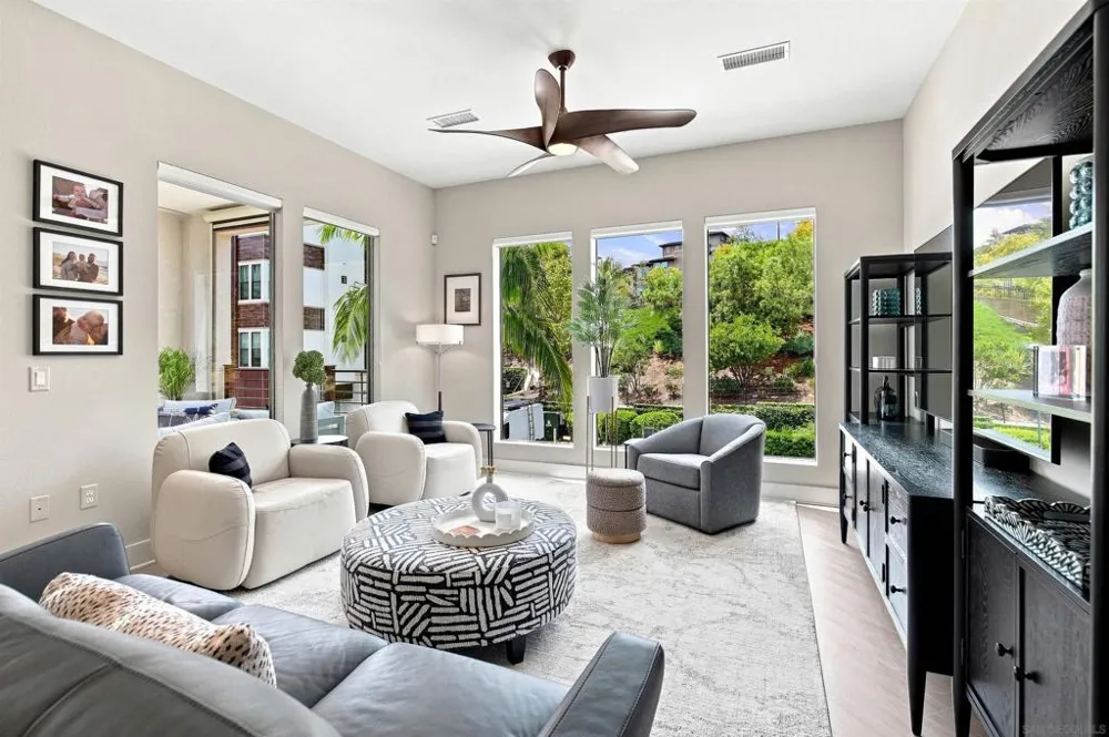 8599 Aspect Dr San Diego, CA 92108