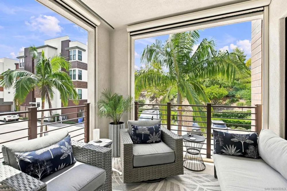 8599 Aspect Dr San Diego, CA 92108