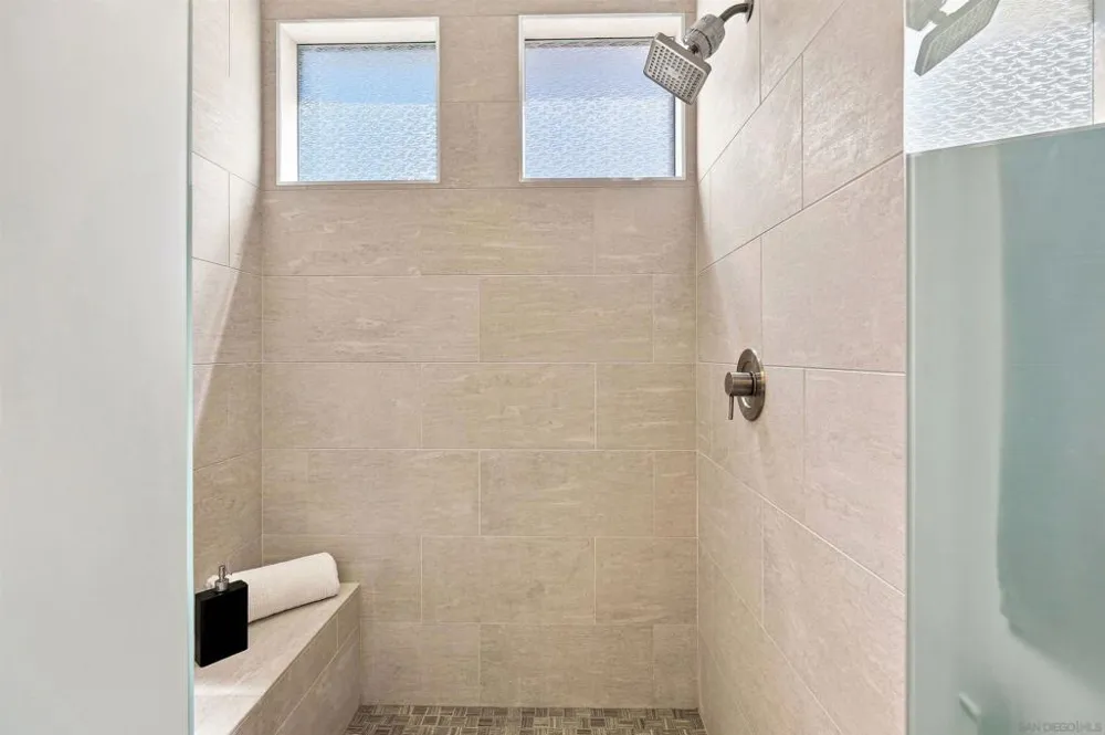 8599 Aspect Dr San Diego, CA 92108