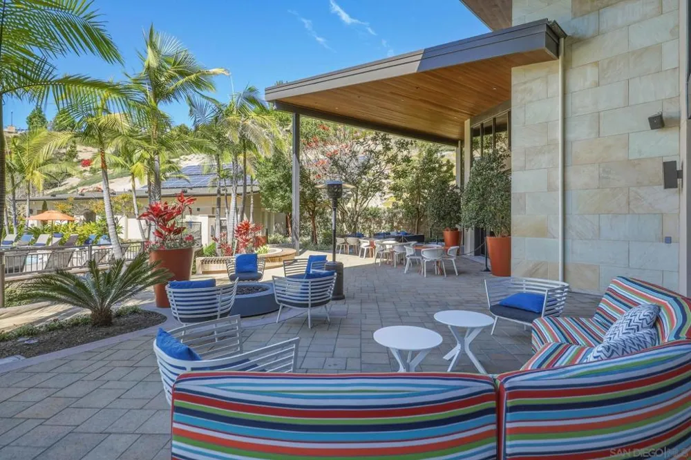 8599 Aspect Dr San Diego, CA 92108