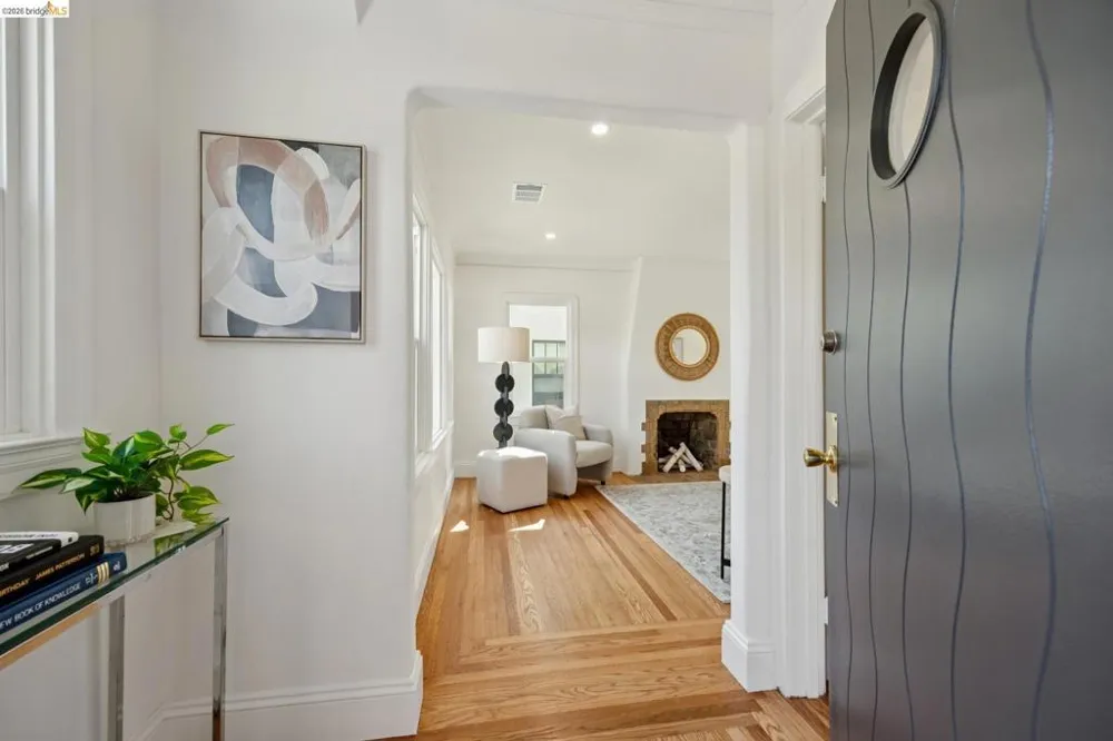 2533 Harrington Ave Oakland, CA 94601