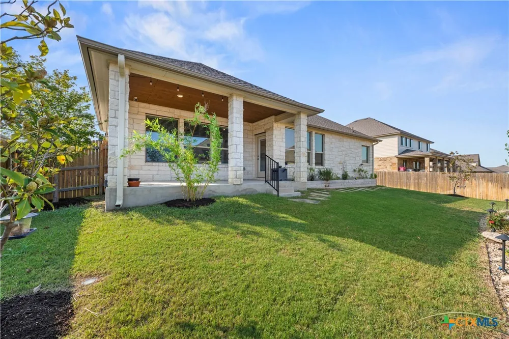 2402 Lavigne Court Harker Heights, TX 76548