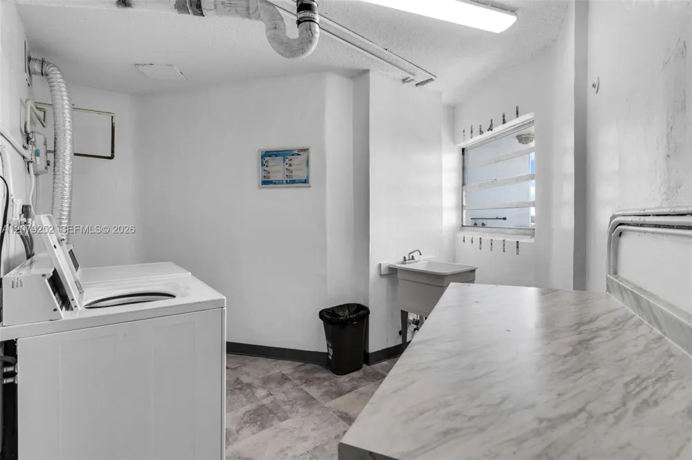 11930 Bayshore Dr #704 North Miami, FL 33181