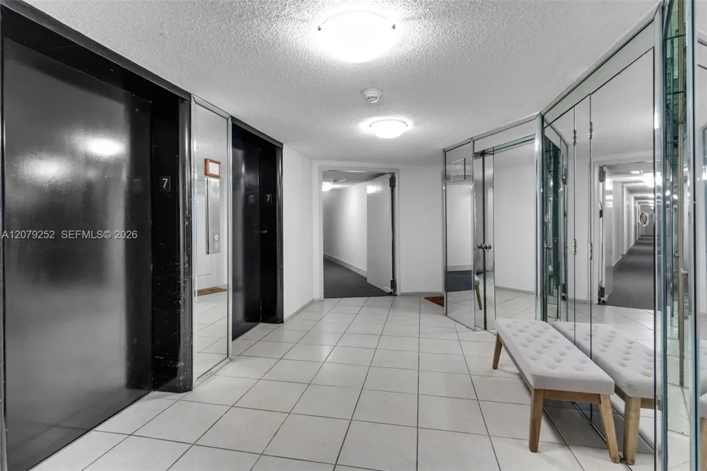 11930 Bayshore Dr #704 North Miami, FL 33181
