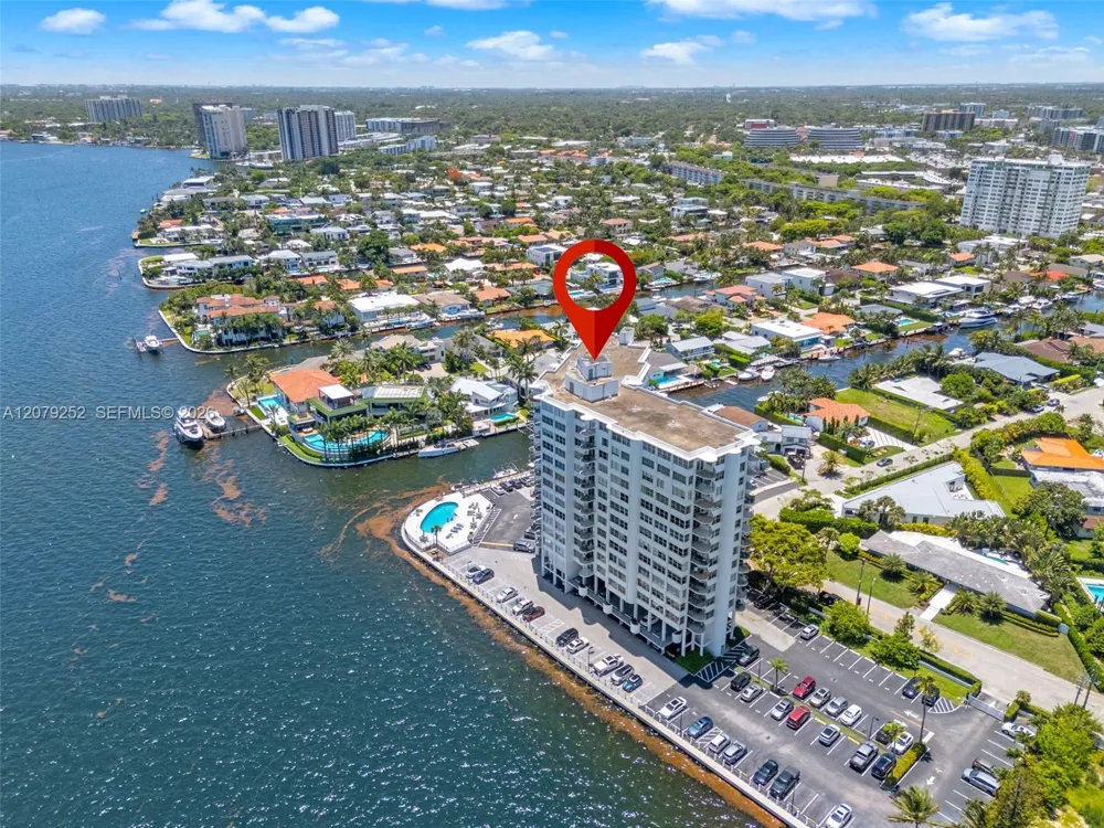 11930 Bayshore Dr #704 North Miami, FL 33181