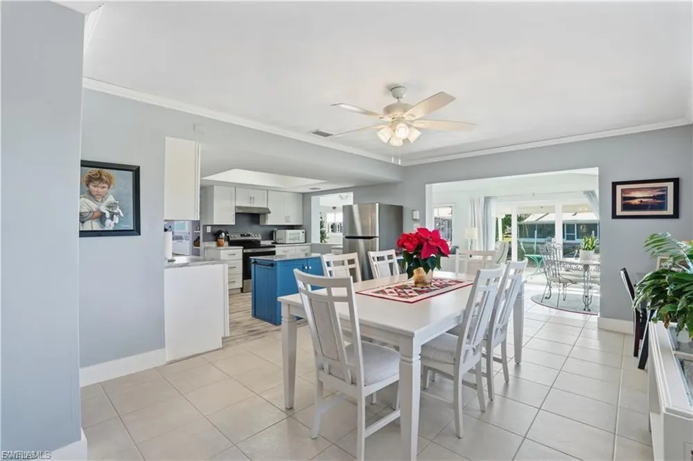 2607 Bayshore Drive Matlacha, FL 33993