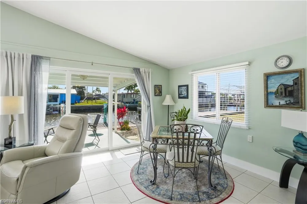 2607 Bayshore Drive Matlacha, FL 33993