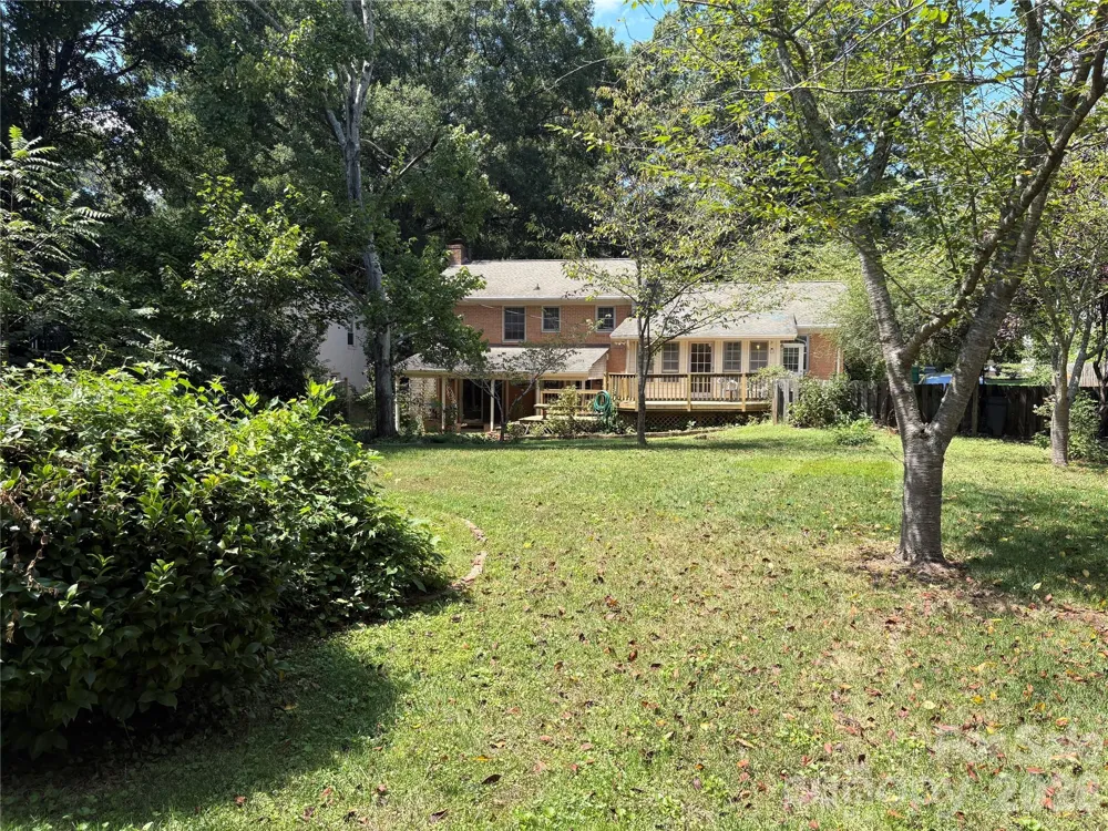 1215 Brockton Lane Charlotte, NC 28226