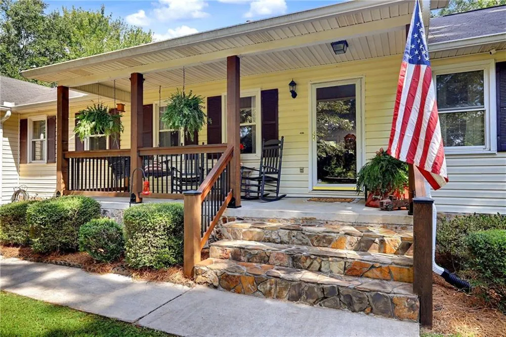 305 Hillview Road Hampton, GA 30228