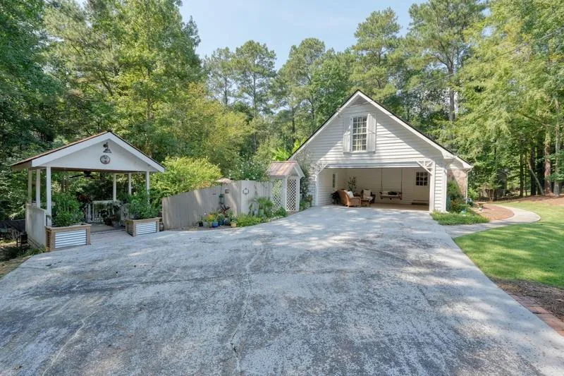 5005 George Washington Avenue NW Acworth, GA 30101