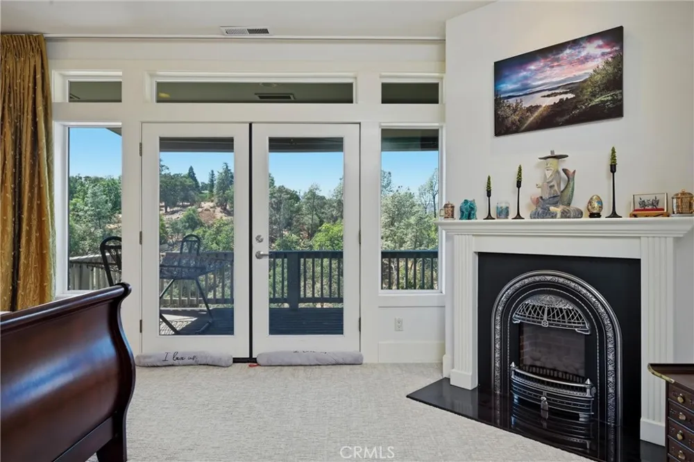 18317 Shore Hidden Valley Lake, CA 95467