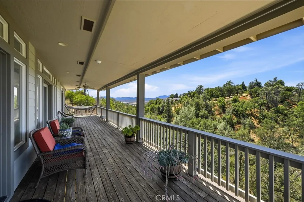 18317 Shore Hidden Valley Lake, CA 95467