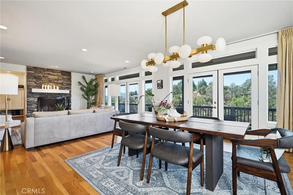 18317 Shore Hidden Valley Lake, CA 95467