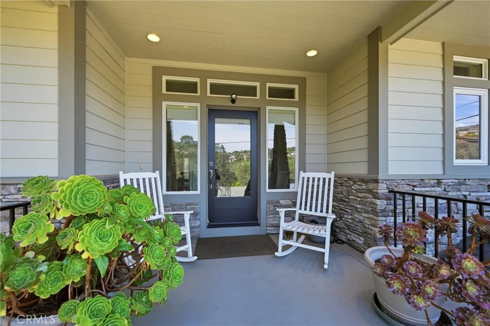18317 Shore Hidden Valley Lake, CA 95467