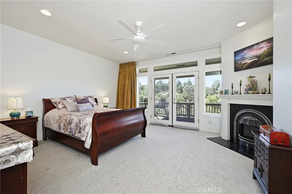 18317 Shore Hidden Valley Lake, CA 95467