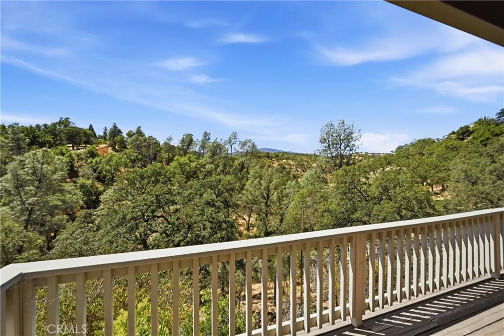 18317 Shore Hidden Valley Lake, CA 95467