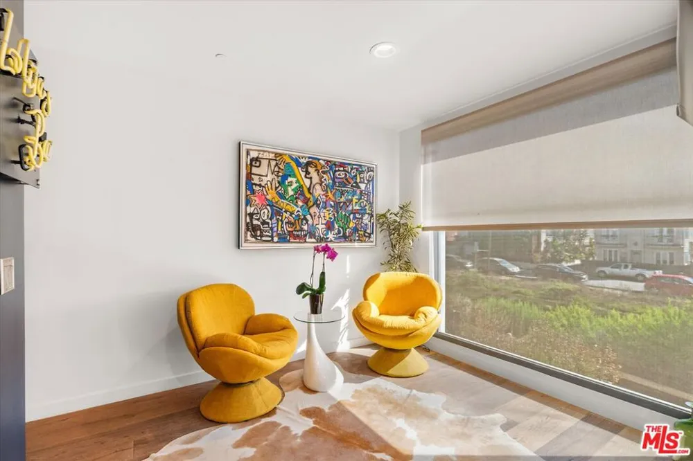 310 Washington Boulevard #503 Marina del Rey, CA 90292