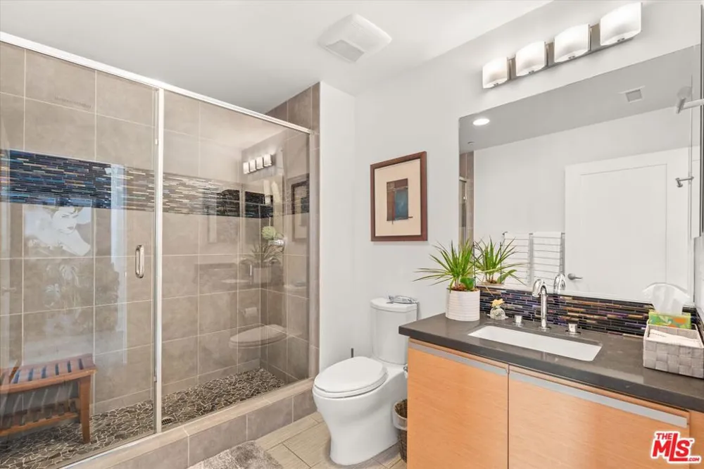 310 Washington Boulevard #503 Marina del Rey, CA 90292