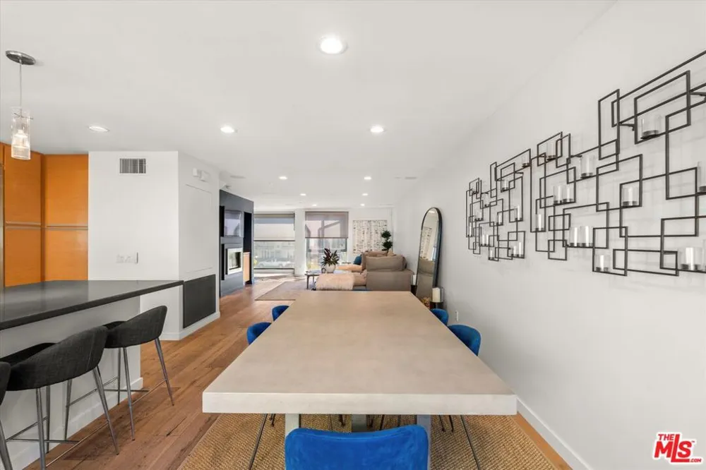 310 Washington Boulevard #503 Marina del Rey, CA 90292