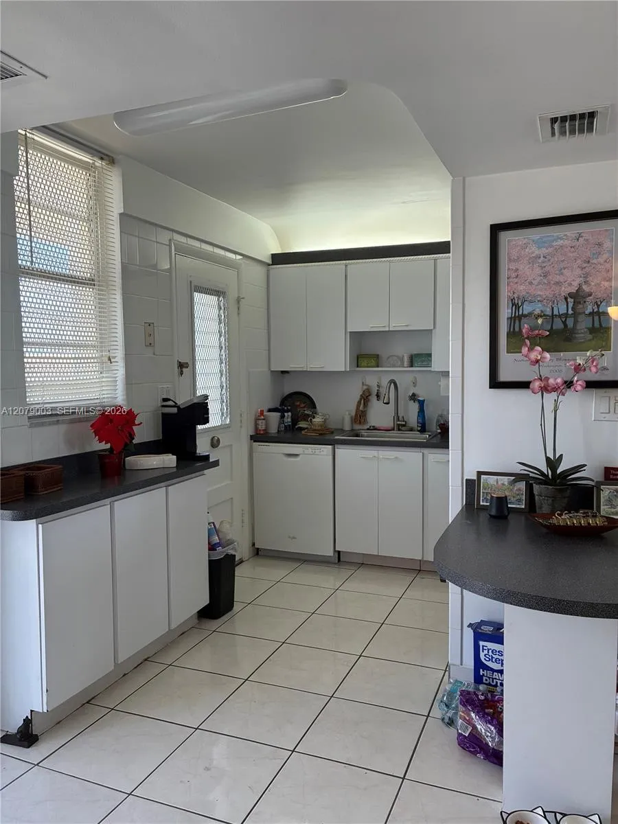 2980 E Point East Dr #D608 Aventura, FL 33160