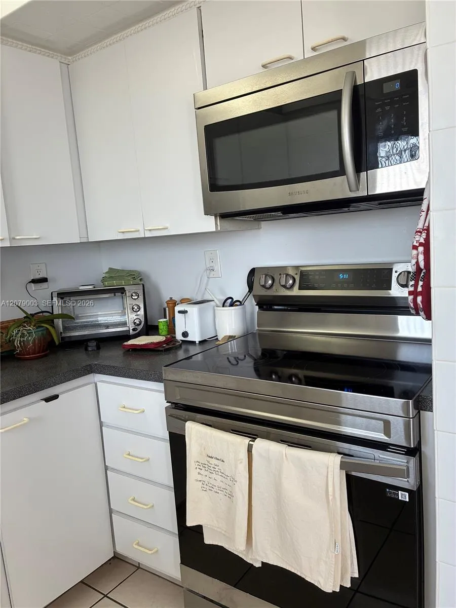 2980 E Point East Dr #D608 Aventura, FL 33160