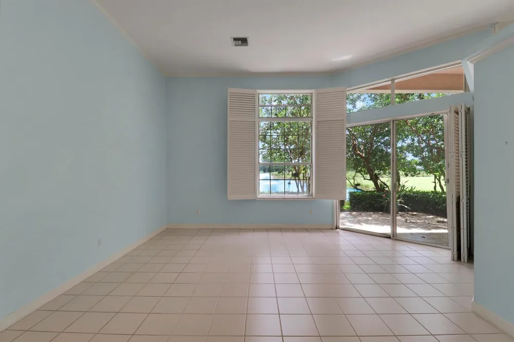 181 Green Point Circle #181 Palm Beach Gardens, FL 33418