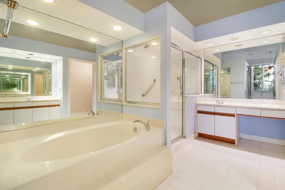 181 Green Point Circle #181 Palm Beach Gardens, FL 33418