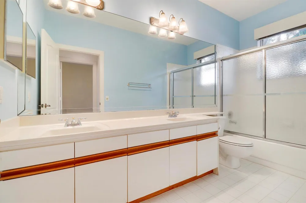 181 Green Point Circle #181 Palm Beach Gardens, FL 33418