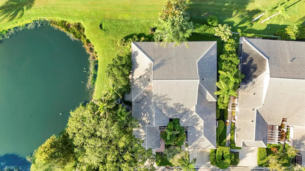 181 Green Point Circle #181 Palm Beach Gardens, FL 33418