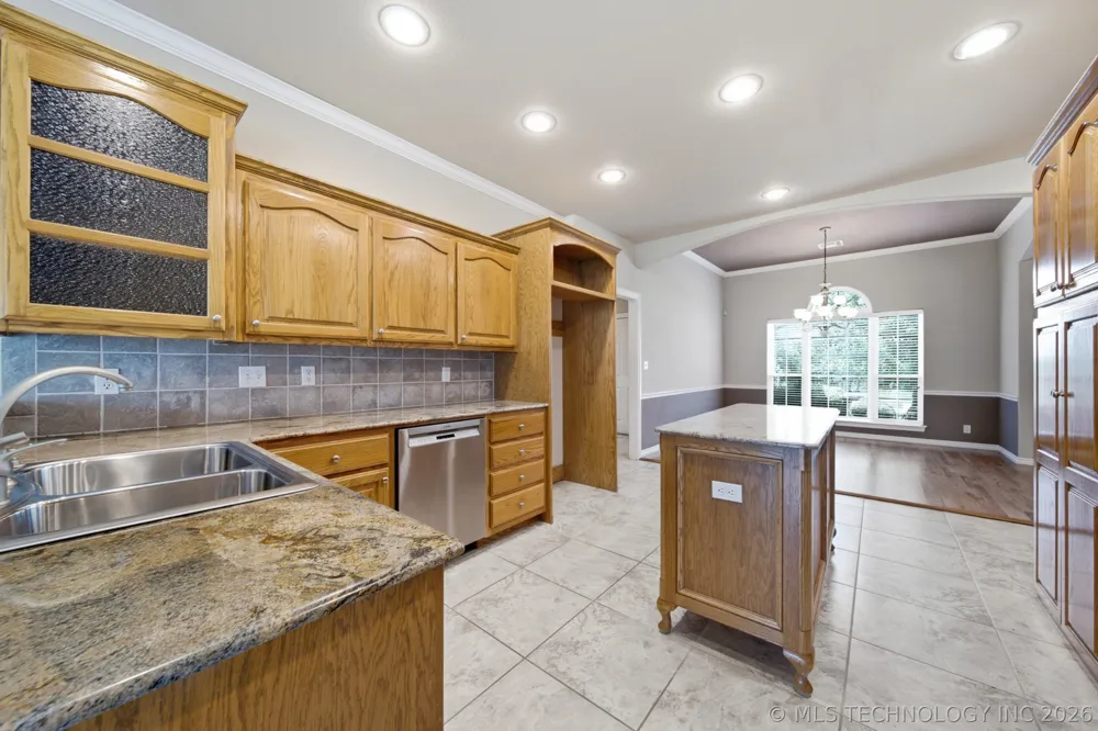 11099 S 55th West WestAvenue Sapulpa, OK 74066