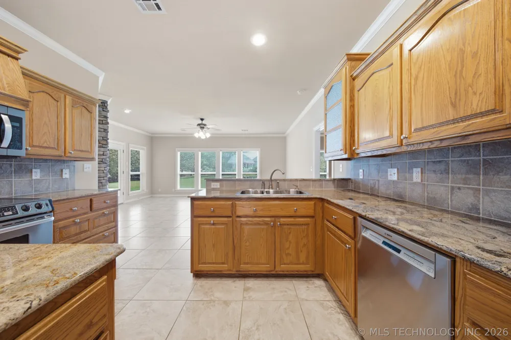 11099 S 55th West WestAvenue Sapulpa, OK 74066