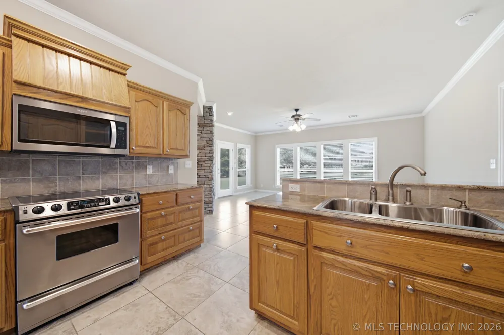 11099 S 55th West WestAvenue Sapulpa, OK 74066