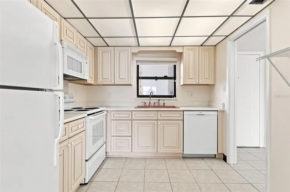 1230 GULF BOULEVARD #2008 Clearwater, FL 33767