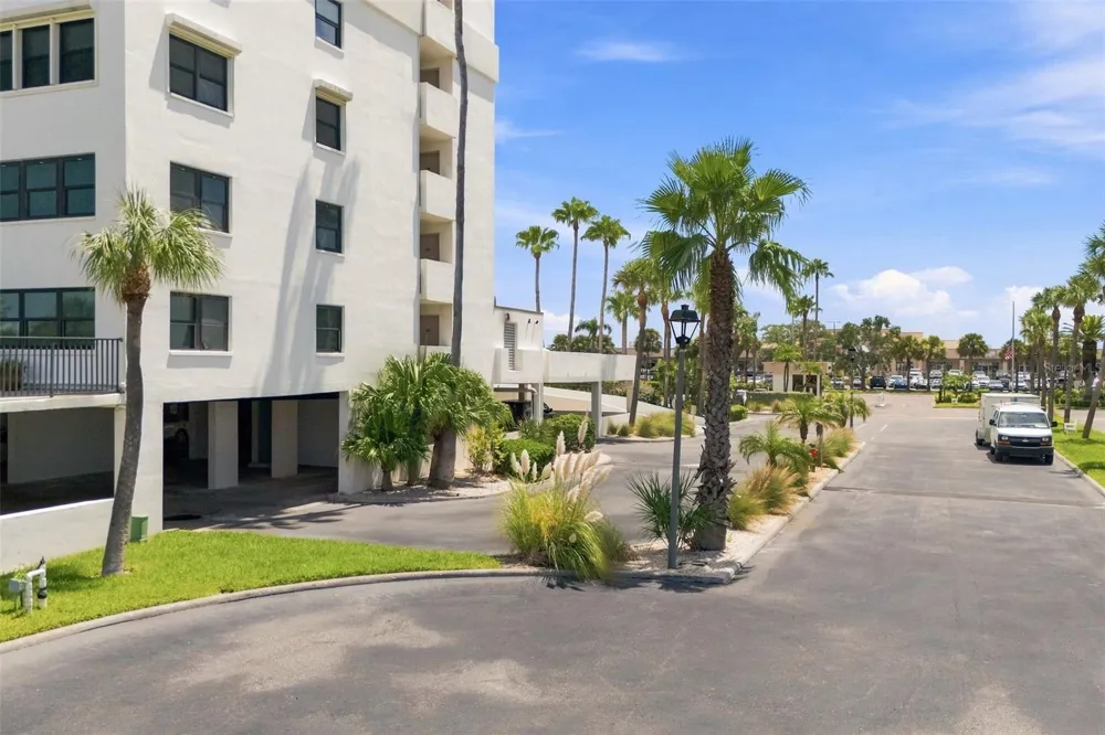 1230 GULF BOULEVARD #2008 Clearwater, FL 33767
