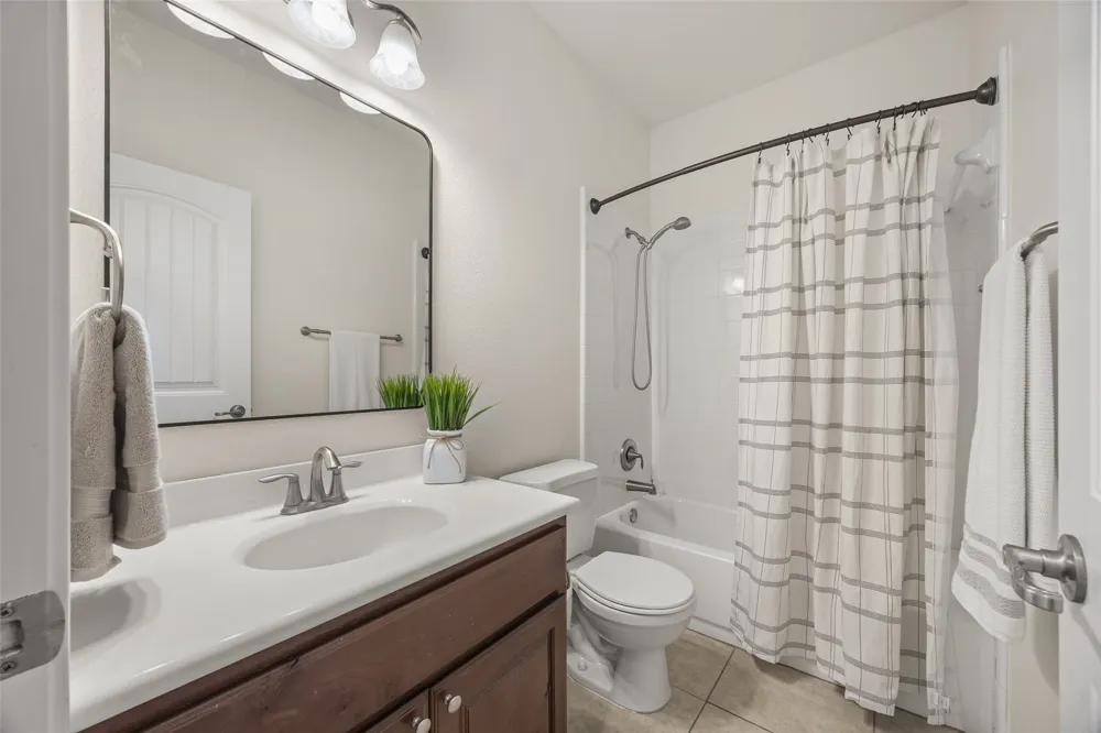 9624 Sawyer Fay Lane Austin, TX 78748