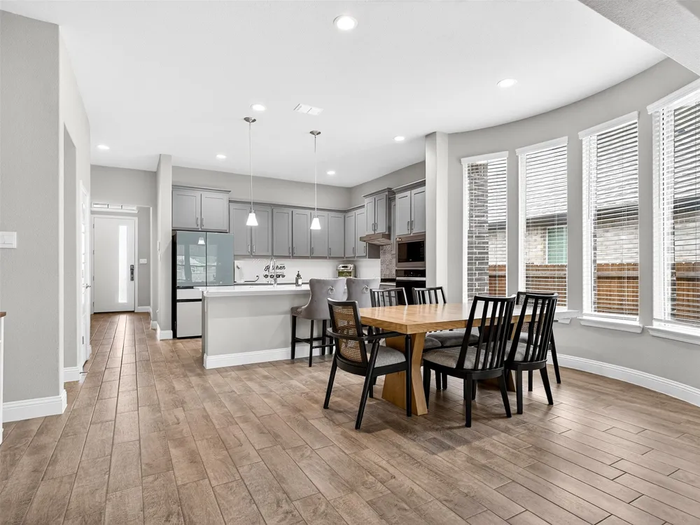 2504 Wren Lane Denton, TX 76205