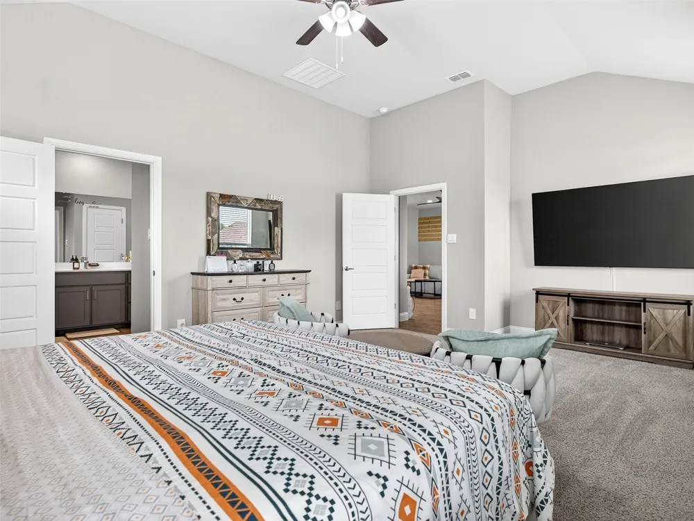 2504 Wren Lane Denton, TX 76205