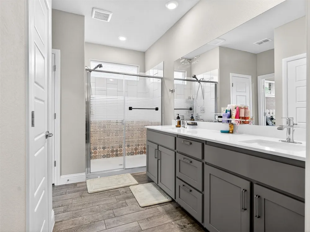 2504 Wren Lane Denton, TX 76205