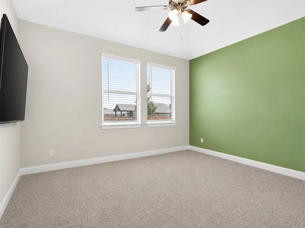 2504 Wren Lane Denton, TX 76205