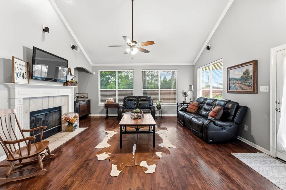 17439 Sweet Song Drive Tomball, TX 77377
